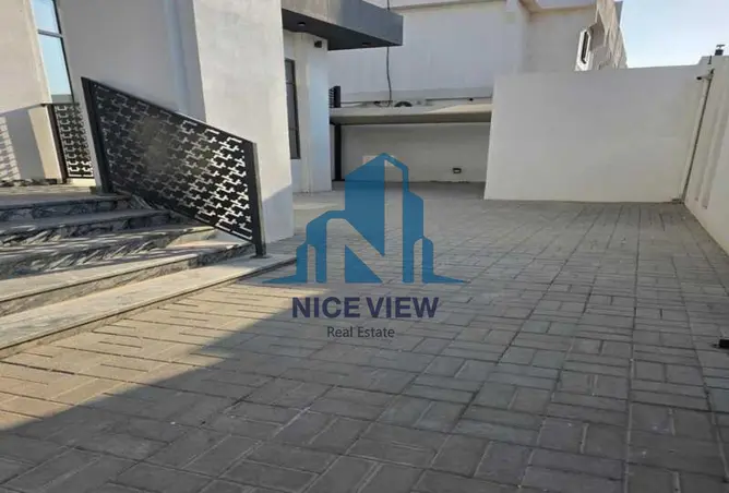 164575326 - Property Image 3