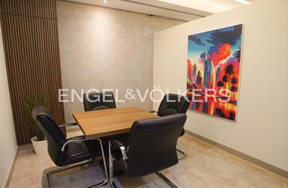 Office Space - Studio - 1 for rent in Bay Square Building 12 - Bay Square - Business Bay - Dubai