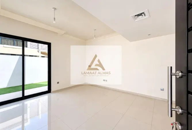 155069812 - Property Image 2