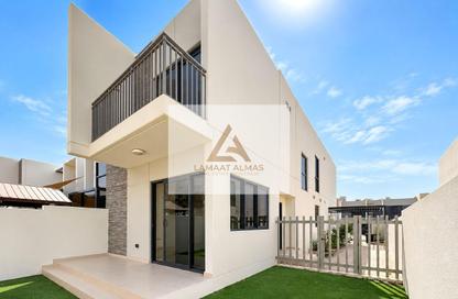 Townhouse - 3 - 5 for rent in Coursetia - Damac Hills 2 - Dubai
