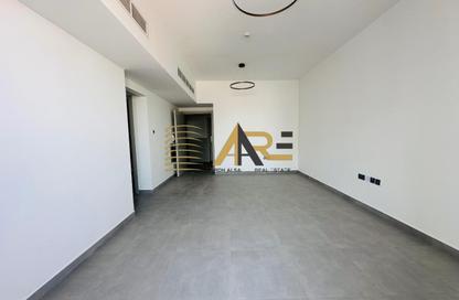 Apartment - 2 - 2 for rent in Tilal City A - Tilal City - Sharjah