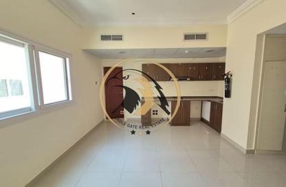 Apartment - Studio - 1 for rent in Fire Station Road - Muwaileh - Sharjah