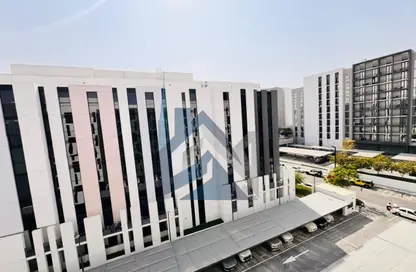 شقة - 1 حمام للايجار في ذا سولو - الجادة - الشارقة