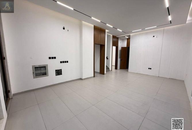 71136403 - Property Image 2