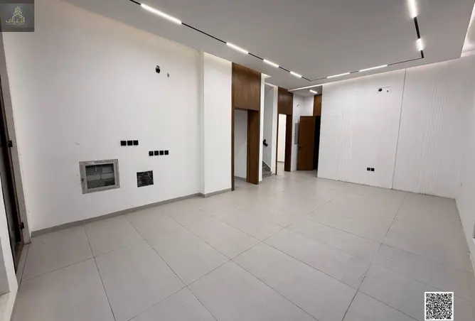 71136403 - صورة العقار 2