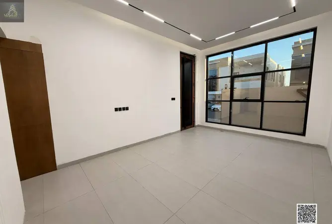 71136403 - صورة العقار 3