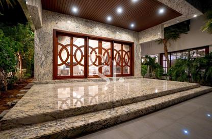Villa - 5 Bedrooms - 7 Bathrooms for sale in West Yas - Yas Island - Abu Dhabi