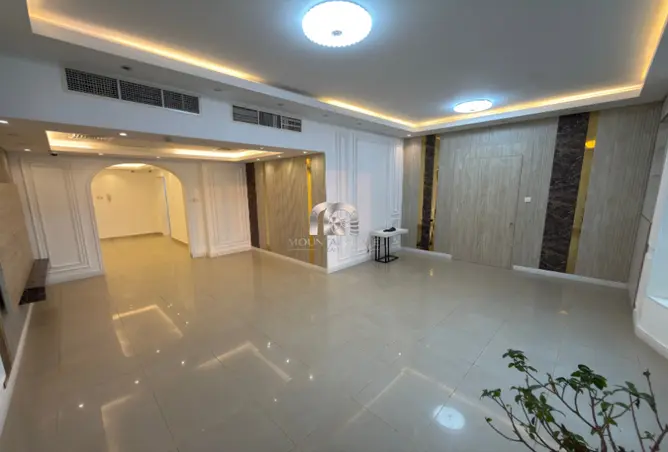 165032103 - Property Image 2