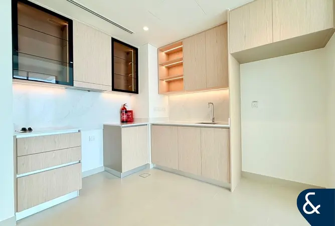 156893737 - Property Image 2