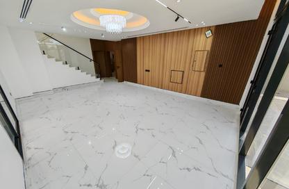 Villa - 4 - 6 for rent in Al Zaheya Gardens - Al Zahya - Ajman