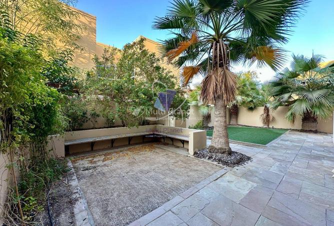 143746021 - Property Image 2
