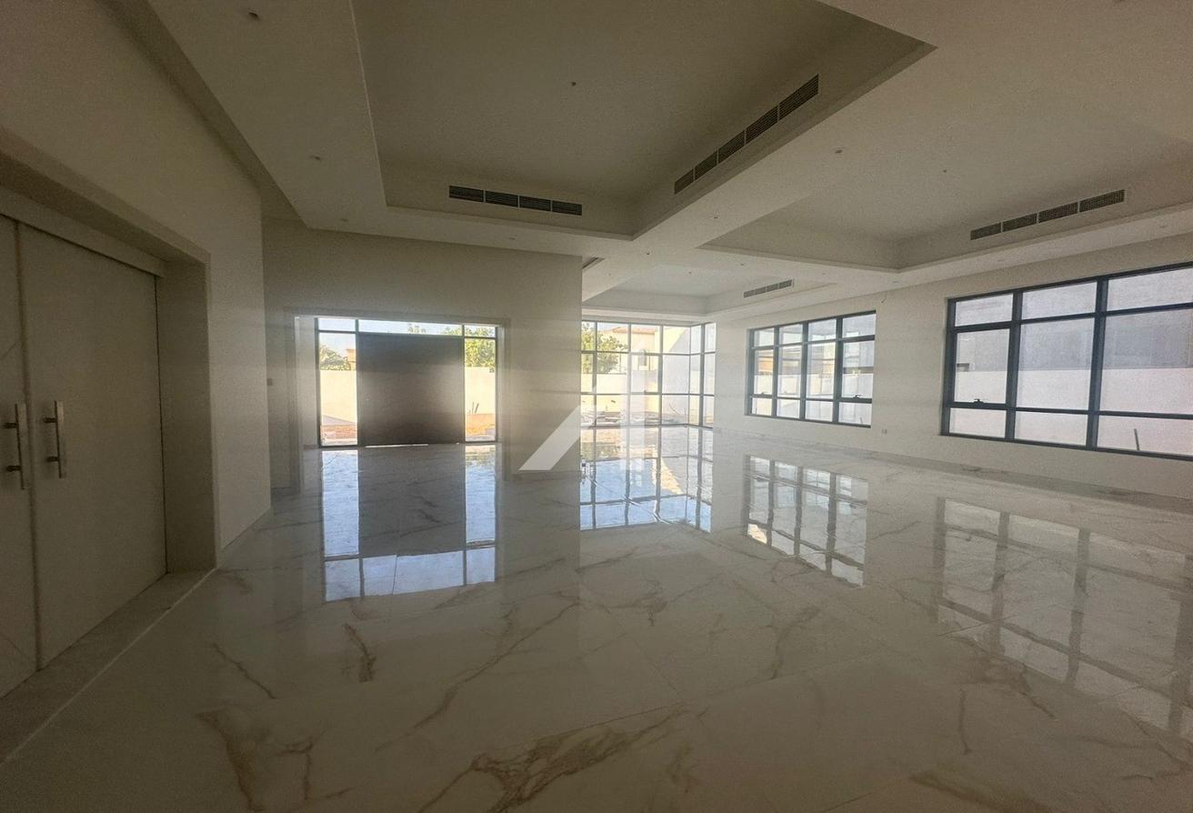 Semi-Furnished | Pool Elevator | Available Soon photo 5