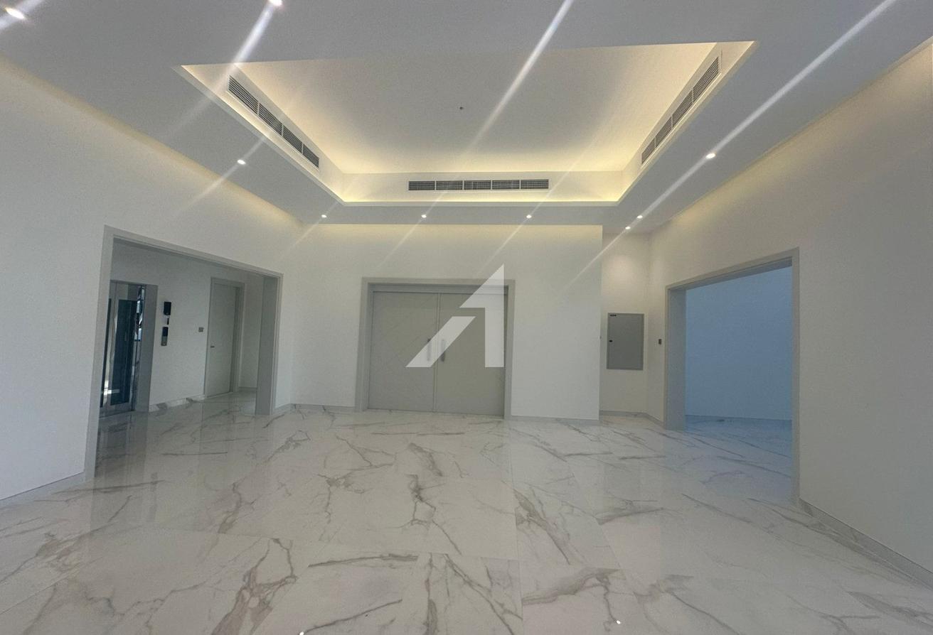 Semi-Furnished | Pool Elevator | Available Soon photo 8