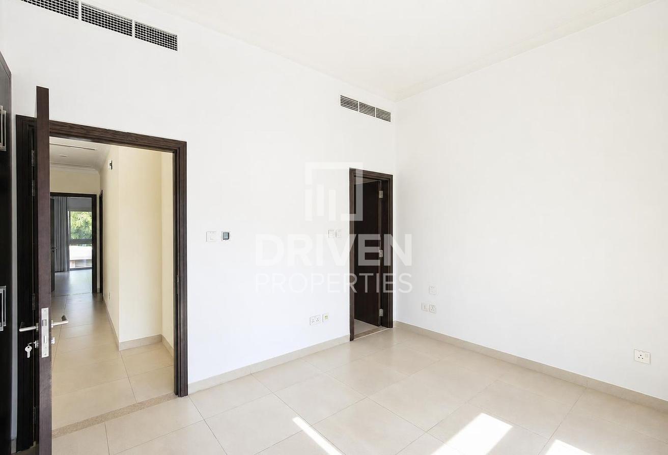 Vacant and Spacious Plot | Well Maintained photo 13