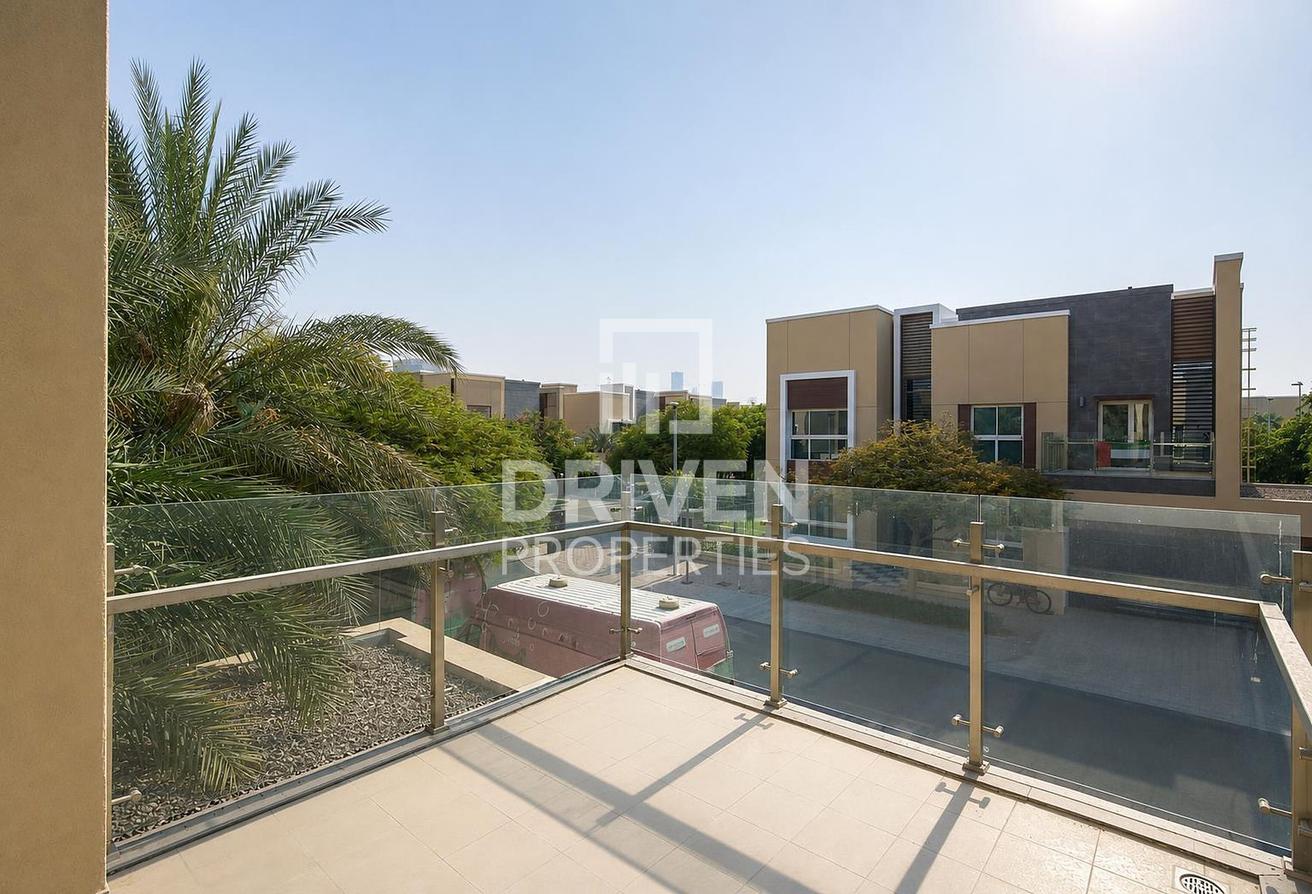 Vacant and Spacious Plot | Well Maintained photo 21