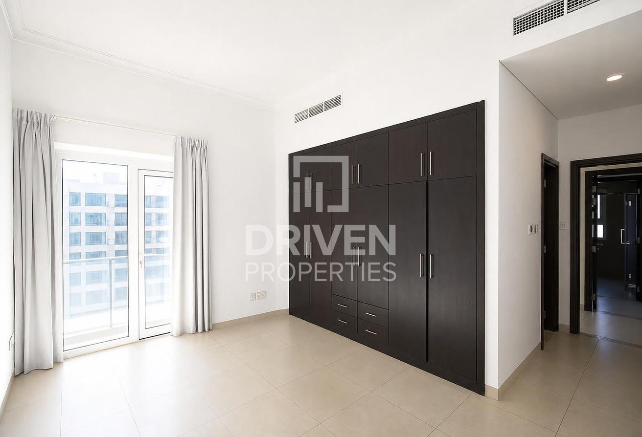 Vacant and Spacious Plot | Well Maintained photo 15