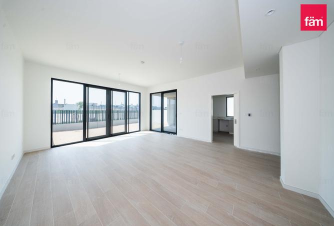 127031543 - Property Image 2