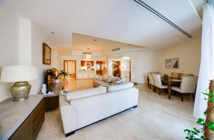 Apartment - 3 Bedrooms - 4 Bathrooms for sale in Trident Grand Residence - Dubai Marina - Dubai