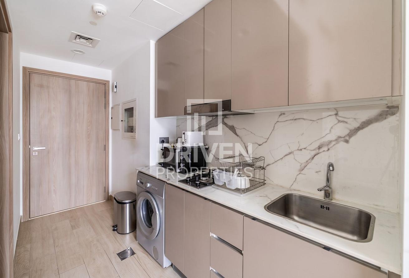 Furnished | Vacant | Multiple Cheque Options photo 3