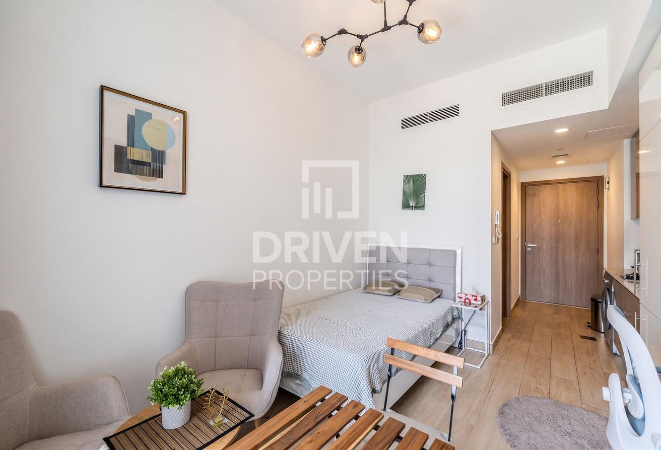 Furnished | Vacant | Multiple Cheque Options photo 5