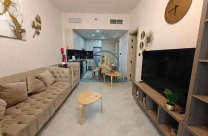 شقة - غرفة نوم - 2 حمامات للبيع في بن غاطي افنيو - الجداف - دبي