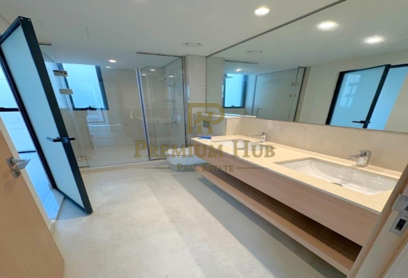 4 Bedrooms Single Row Villa | Rooftop Terrace photo 16