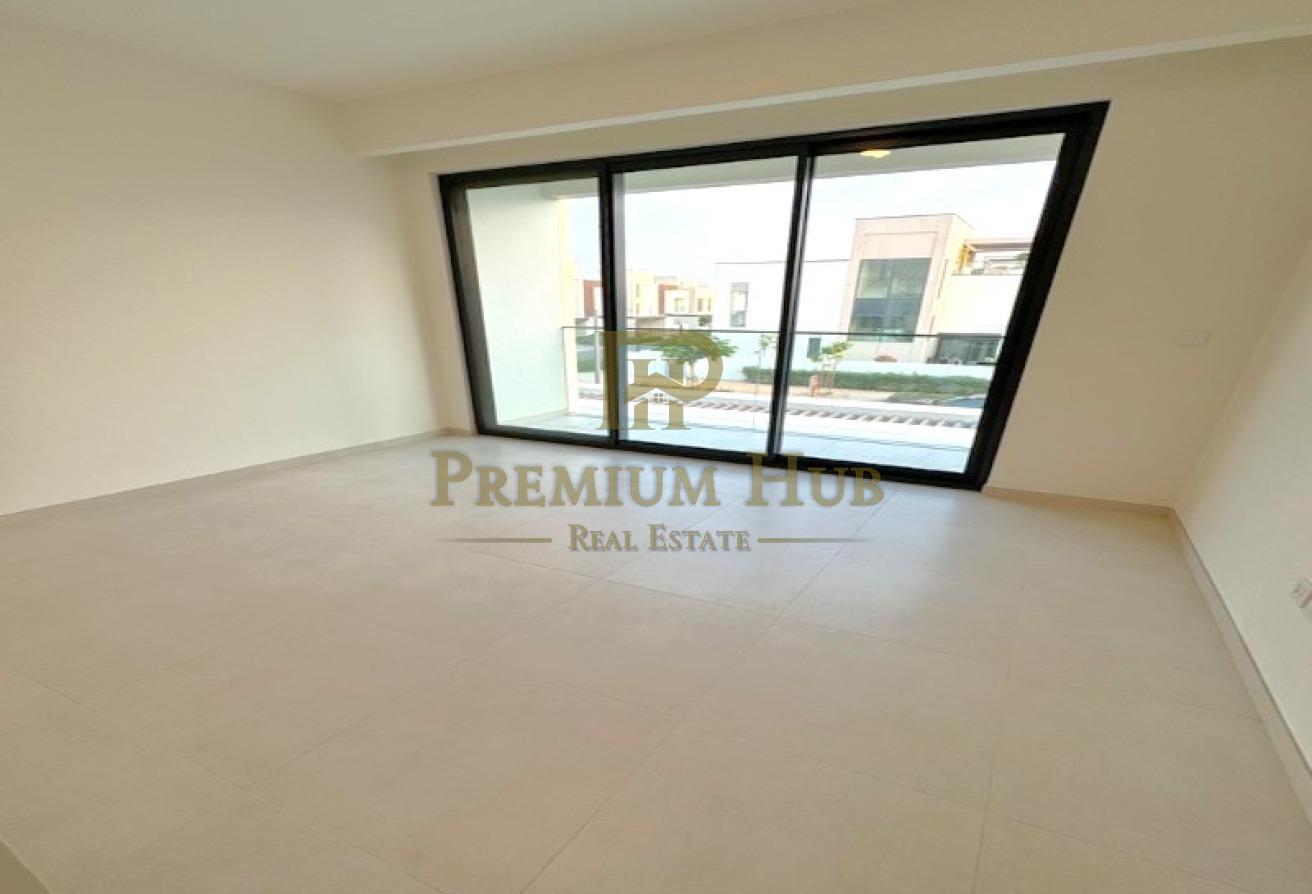 4 Bedrooms Single Row Villa | Rooftop Terrace photo 14