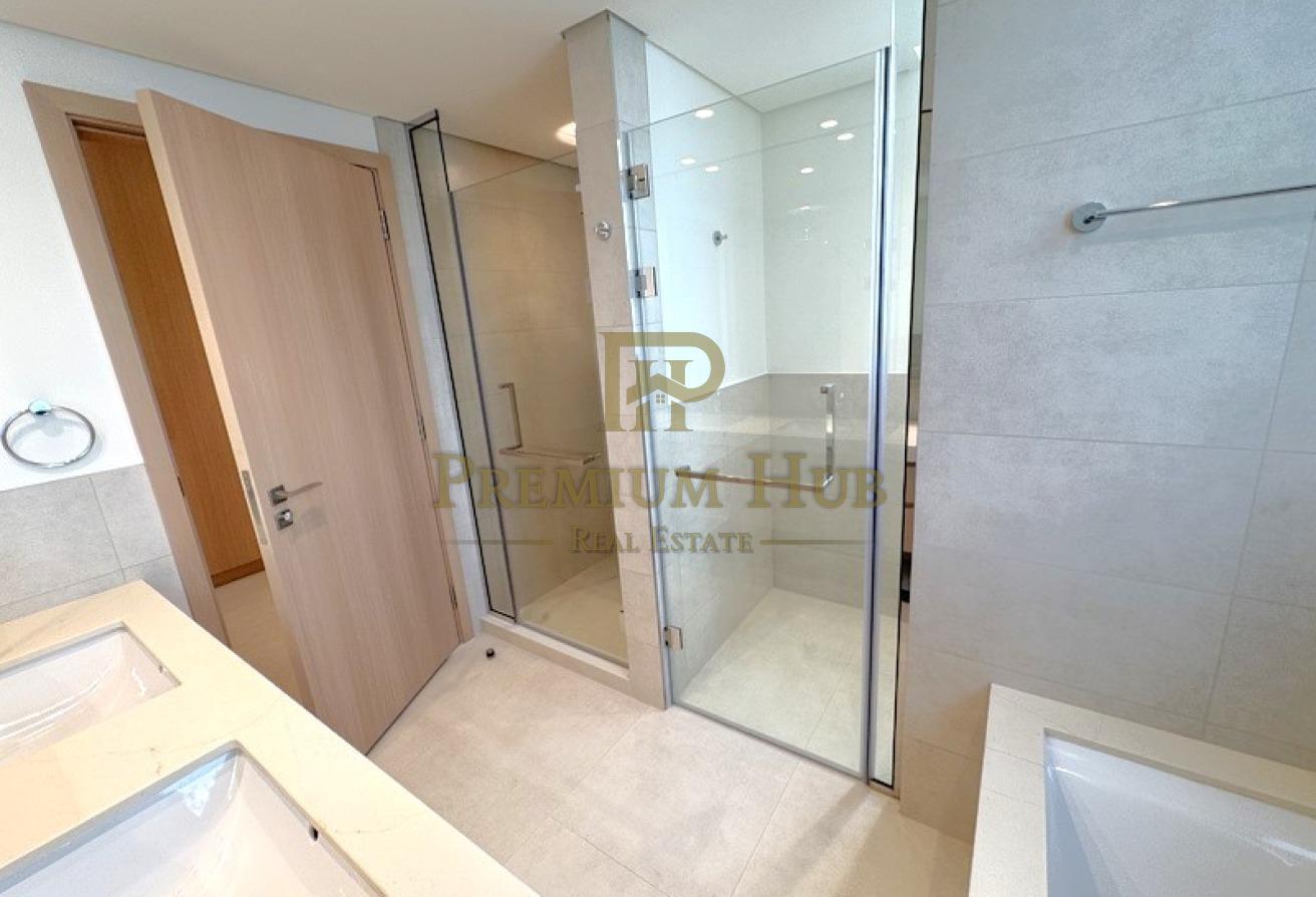 4 Bedrooms Single Row Villa | Rooftop Terrace photo 23