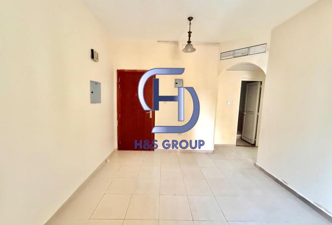 62084232 - Property Main Image