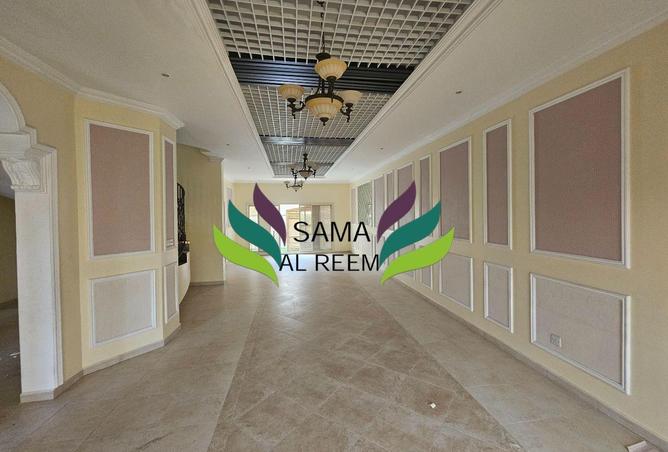 64031211 - Property Image 3