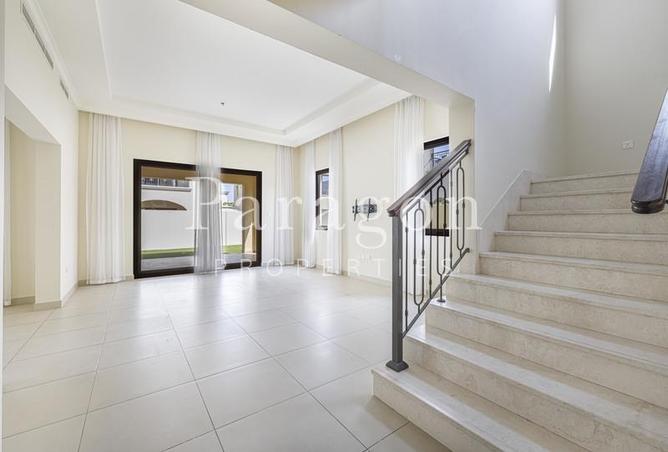 70292636 - صورة العقار 3