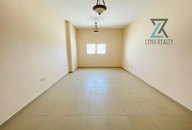 106400649 - Property Image 3