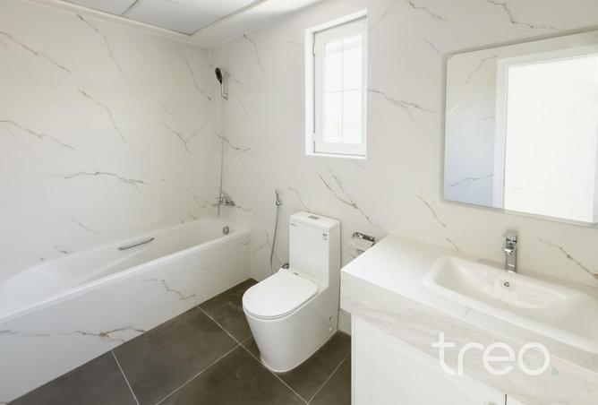 54000704 - Property Image 3