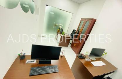 Office Space - Studio - 1 Bathroom for rent in Red Avenue - Al Garhoud - Dubai Office Space - Studio - 1 Bathroom for rent in Red Avenue - Al Garhoud - Dubai