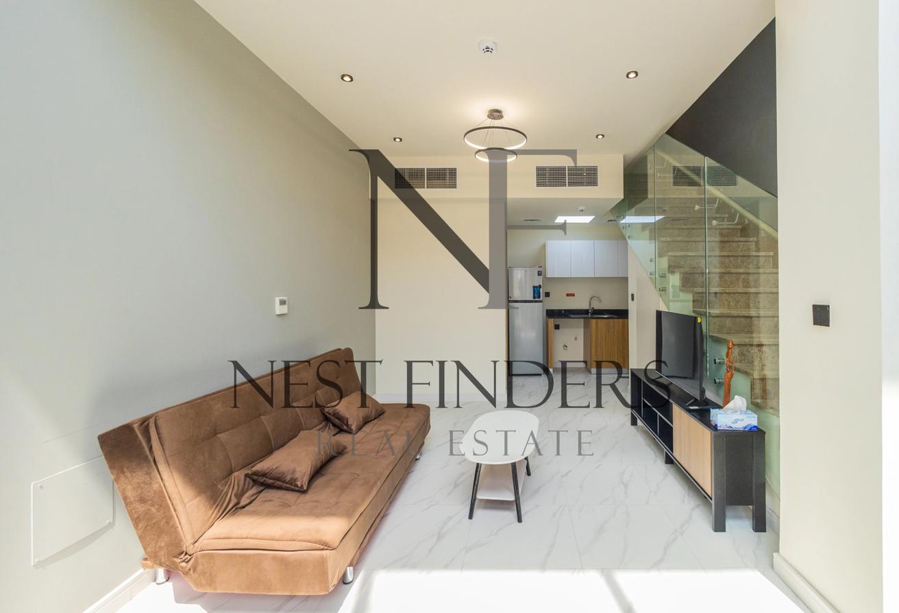 Fully Furnished I Spacious 1 BHK I Vacant photo 5