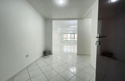 Apartment - 1 Bedroom - 2 Bathrooms for rent in White Crown Building - Sheikh Zayed Road - Dubai