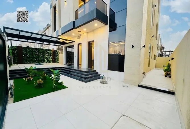 160120070 - Property Image 2