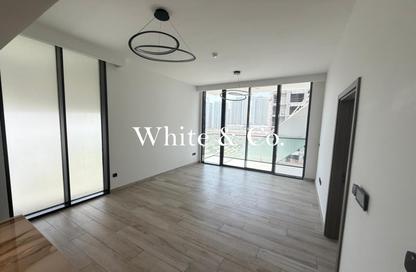 Apartment - 1 Bedroom - 2 Bathrooms for rent in Oxford Gardens - Arjan - Dubai