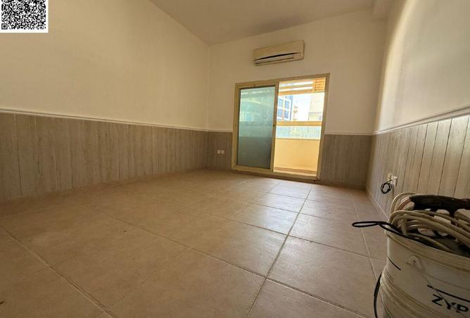 74624009 - Property Image 3