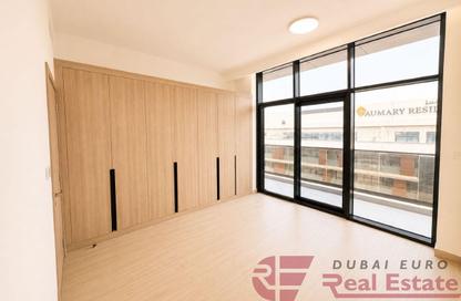 Apartment - 3 Bedrooms - 4 Bathrooms for rent in M2M Building - Meydan Avenue - Meydan - Dubai