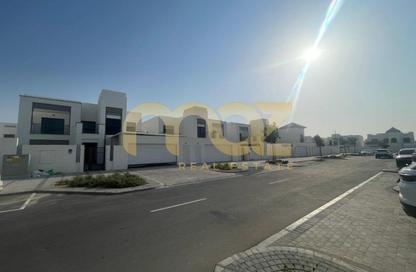 Villa - 4 - 6 for rent in Fay Alreeman - Al Shamkha - Abu Dhabi Villa - 4 - 6 for rent in Fay Alreeman - Al Shamkha - Abu Dhabi