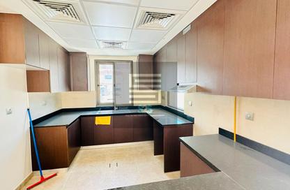 Townhouse - 3 - 3 for rent in Bloom Living - Zayed City (Khalifa City C) - Khalifa City - Abu Dhabi