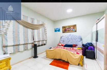 Apartment - 2 Bedrooms - 2 Bathrooms for sale in Hamza Tower - Dubai Sports City - Dubai