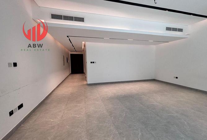103680865 - Property Image 2