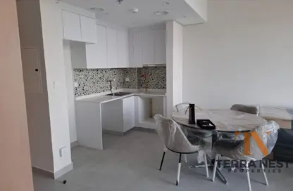 شقة - غرفة نوم - 2 حمامات للايجار في نيفا رزيدنسز - منطقة 16 - قرية جميرا الدائرية - دبي