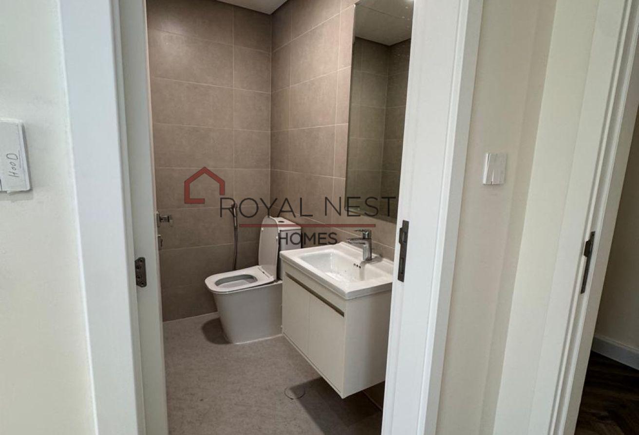 Semi-Furnished | Upgraded | Big Layout | Ready photo 17