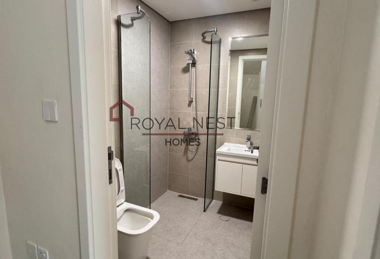 Semi-Furnished | Upgraded | Big Layout | Ready photo 18