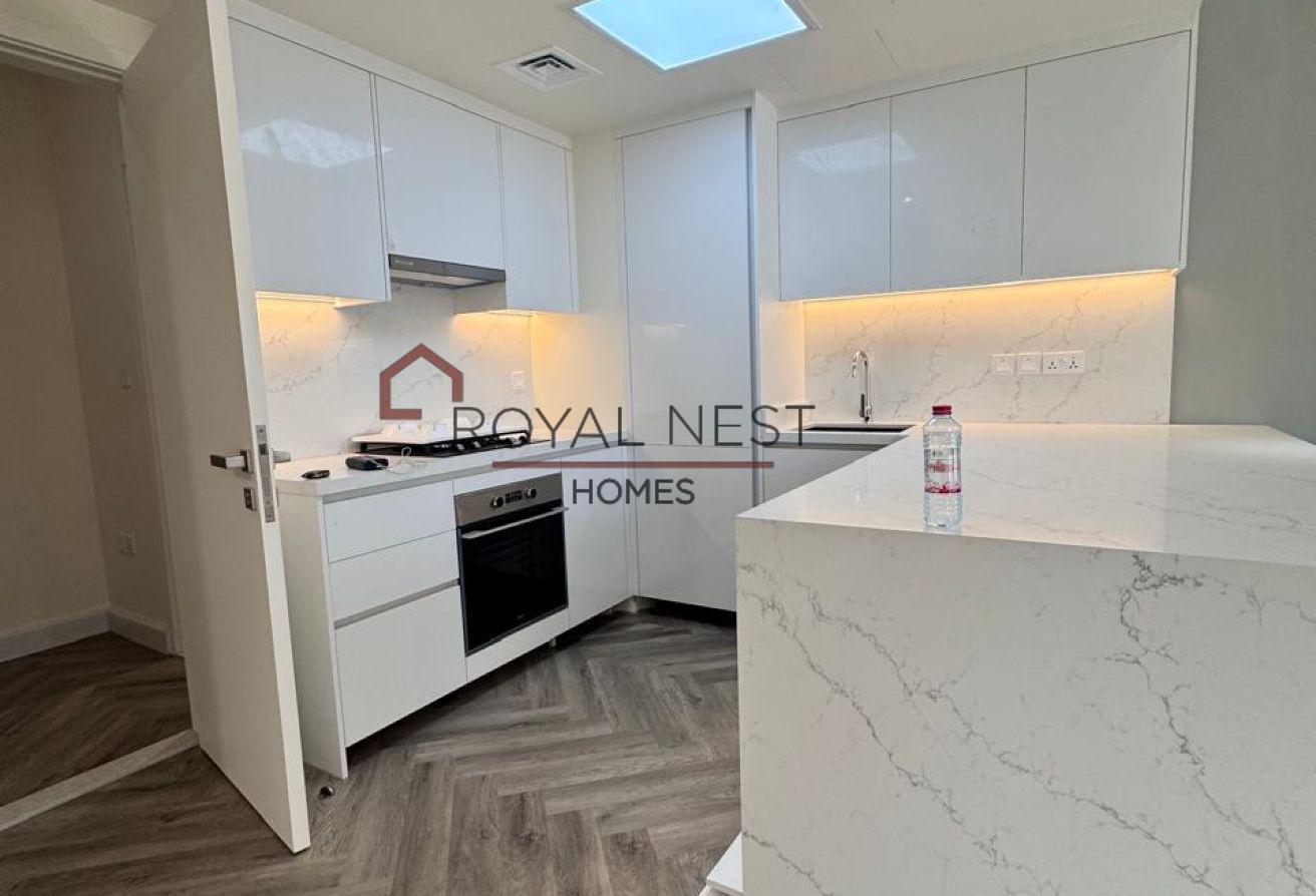 Semi-Furnished | Upgraded | Big Layout | Ready photo 5