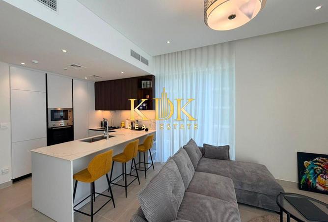 84087371 - Property Main Image