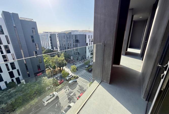 72328900 - Property Image 2